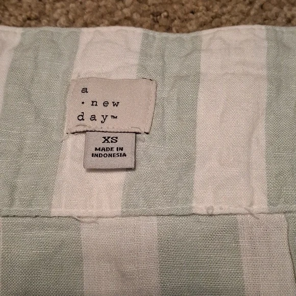 A New Day Striped Button-Down Skirt - Picture 5 of 12